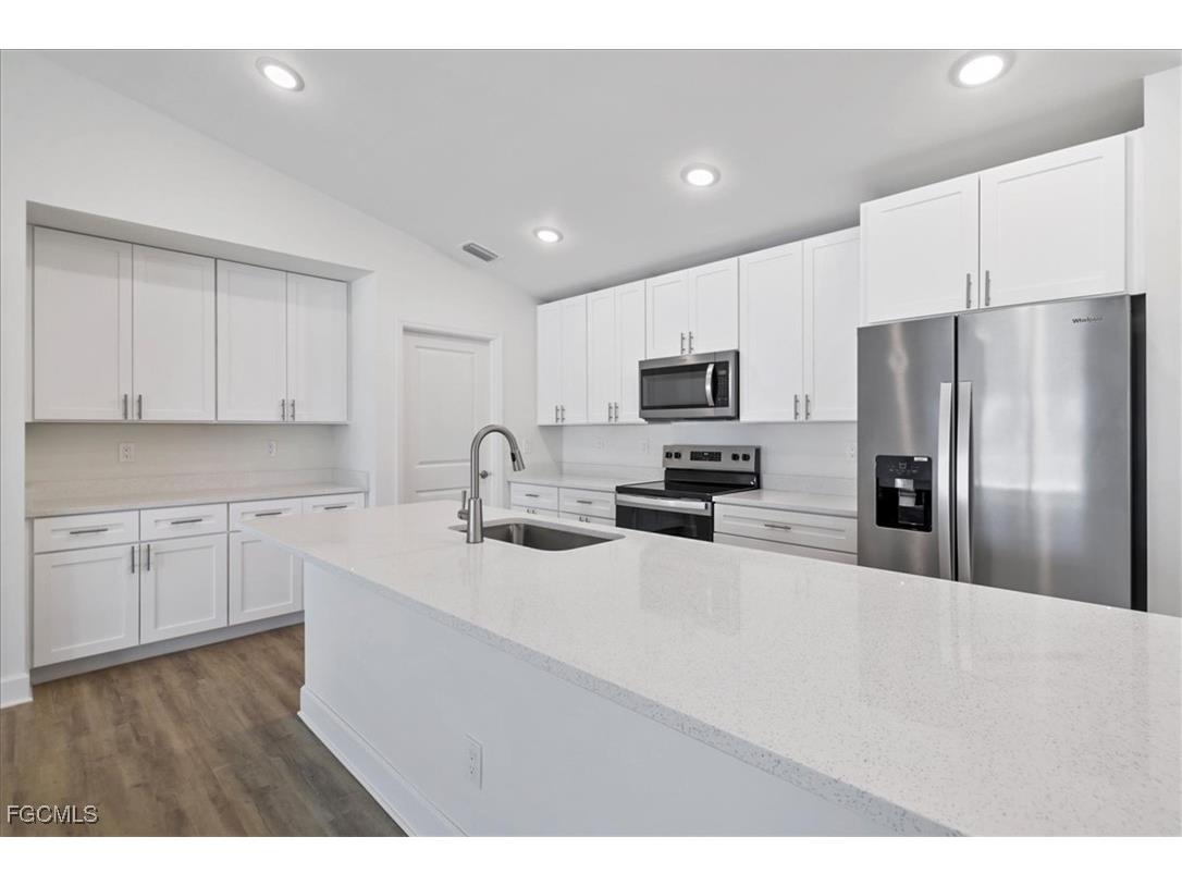 419 NW 19th Street Cape Coral FL 33993 2025016658 image19