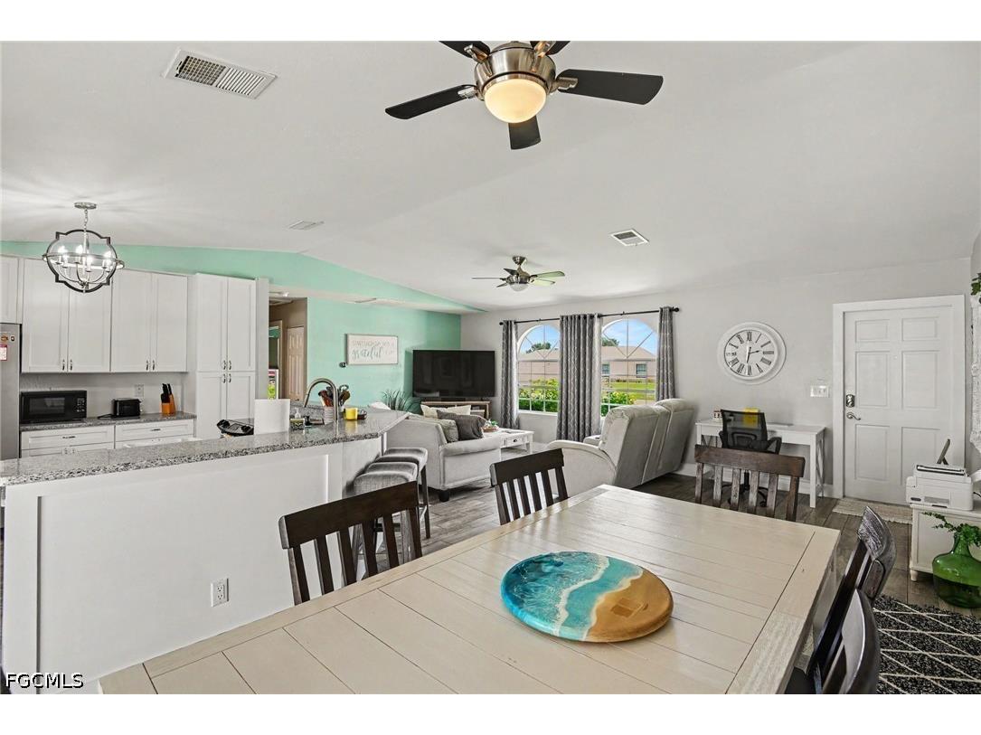 419 NW 7th Terrace Cape Coral FL 33993 2026025884 image14