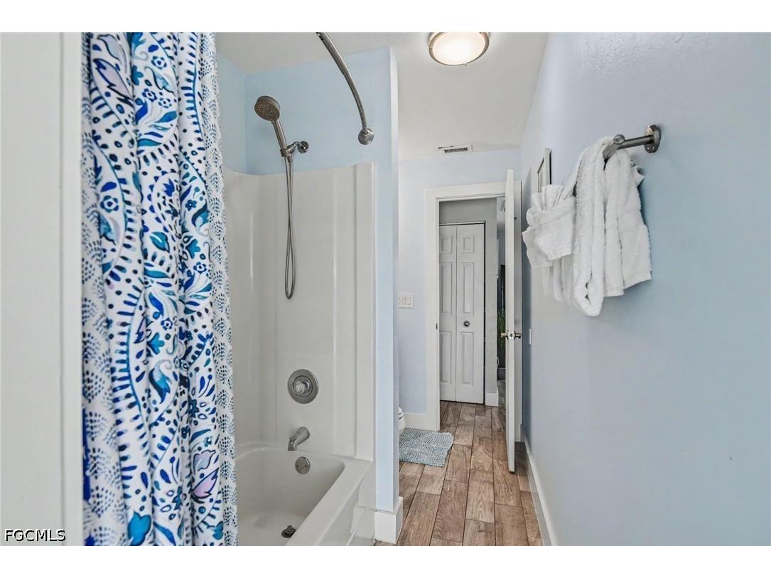 419 NW 7th Terrace Cape Coral FL 33993 2026025884 image9
