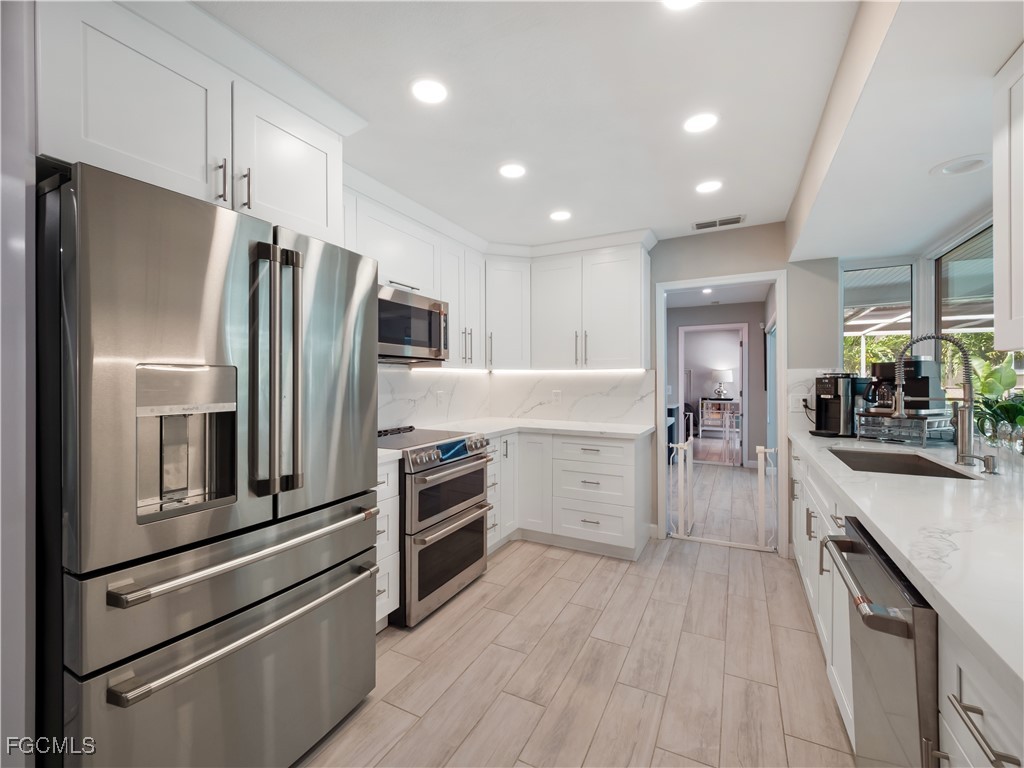 419 Pinecrest Court Cape Coral FL 33904 2025007544 image14