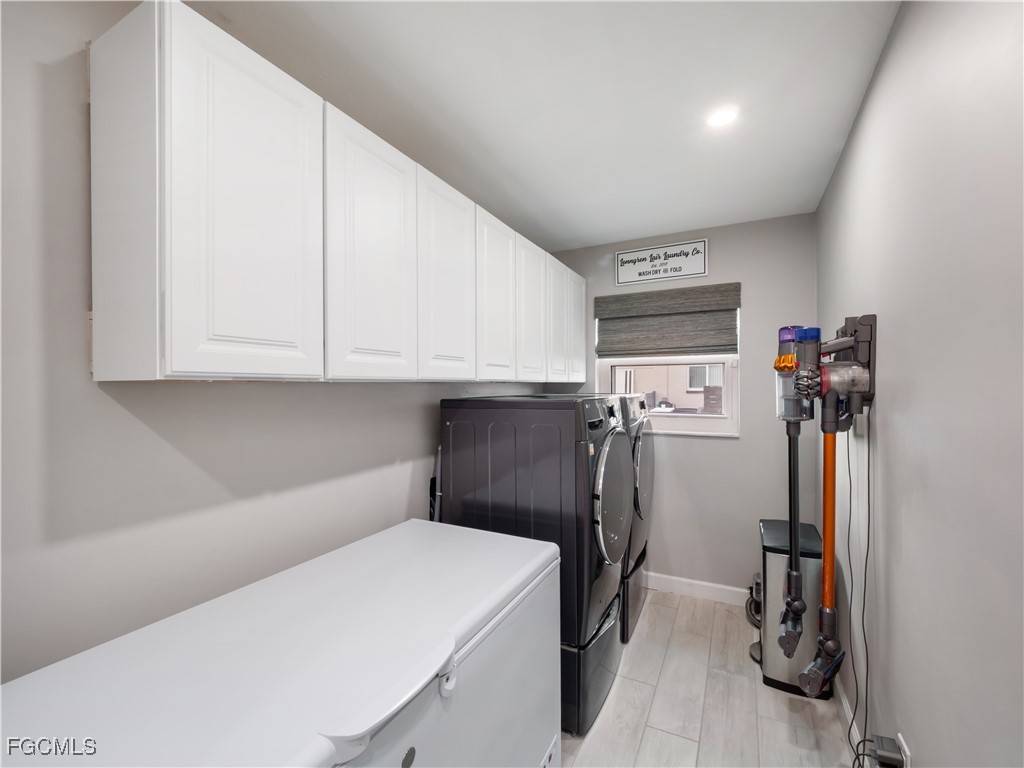 419 Pinecrest Court Cape Coral FL 33904 2025007544 image29