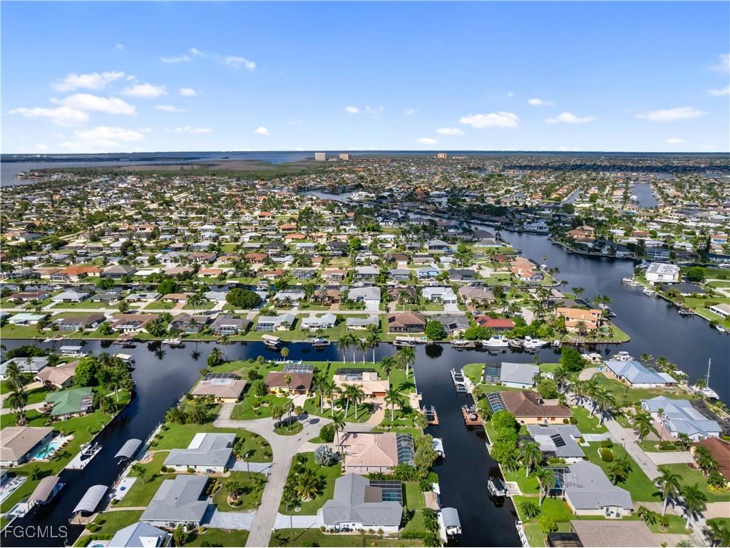 419 Pinecrest Court Cape Coral FL 33904 2025007544 image42