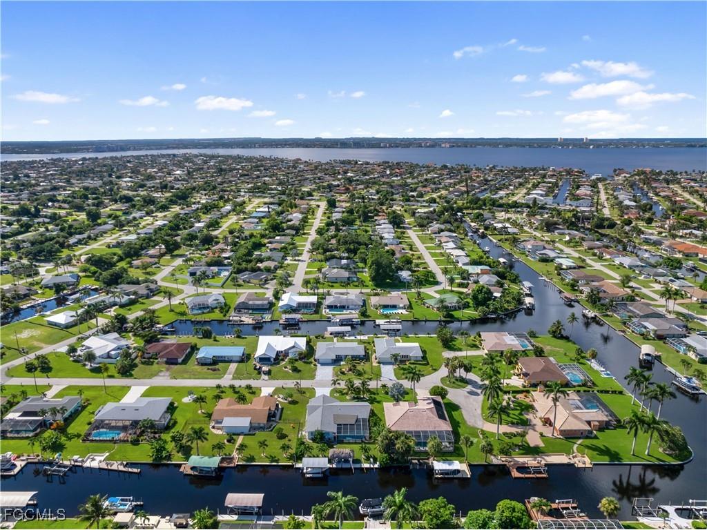 419 Pinecrest Court Cape Coral FL 33904 2025007544 image43