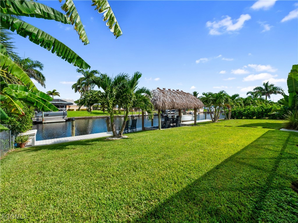 419 Pinecrest Court Cape Coral FL 33904 2025007544 image6