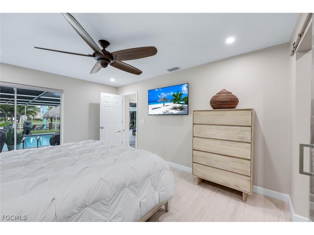 419 Pinecrest Court Cape Coral FL 33904 2026009375 image28