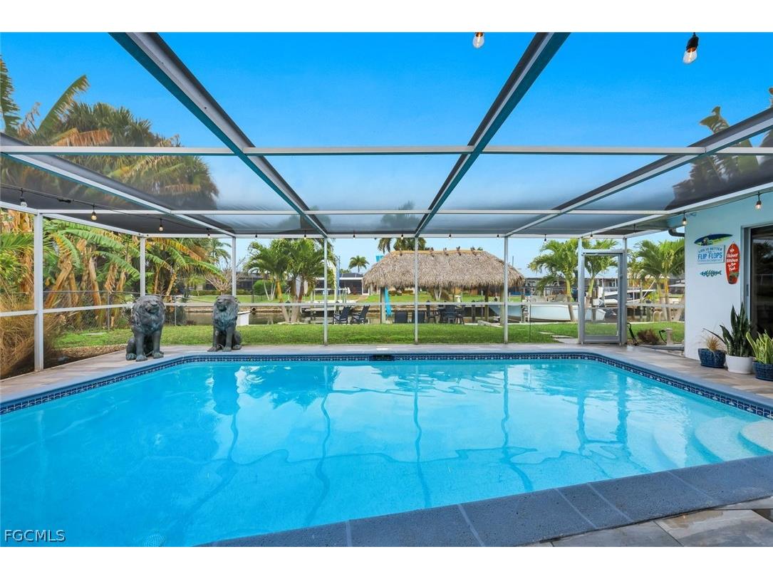 419 Pinecrest Court Cape Coral FL 33904 2026009375 image6