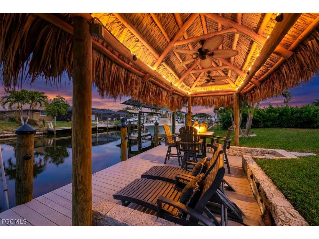 419 Pinecrest Court Cape Coral FL 33904 2026009375 image8