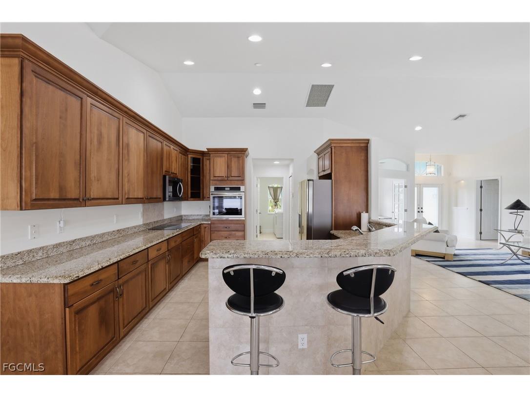 419 SW 12th Street Cape Coral FL 33991 2026013418 image17