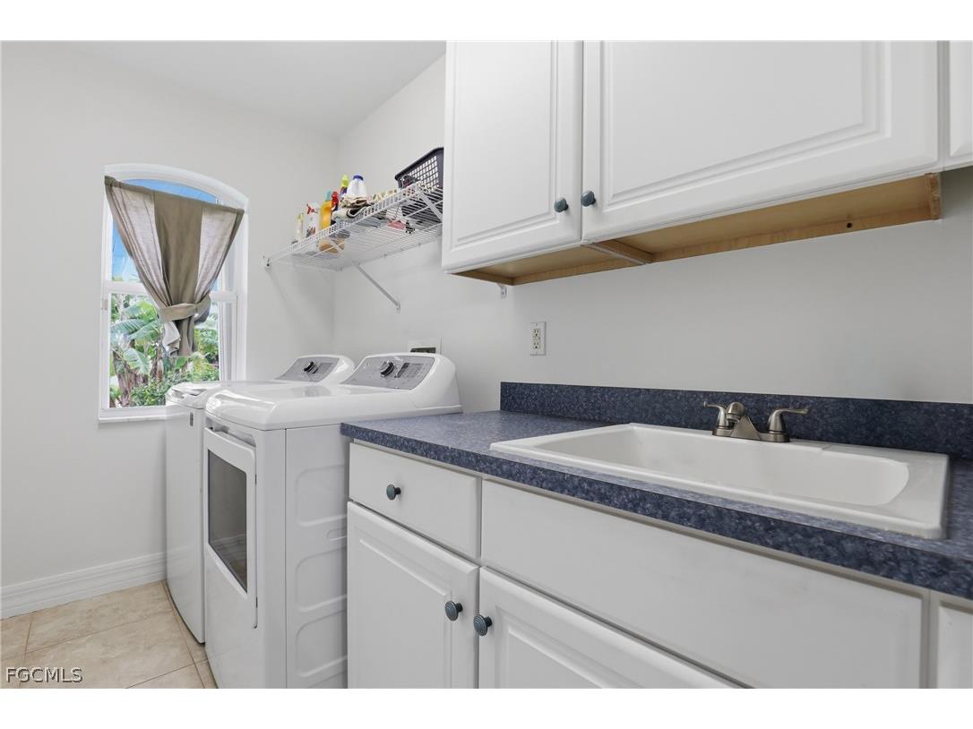 419 SW 12th Street Cape Coral FL 33991 2026013418 image35