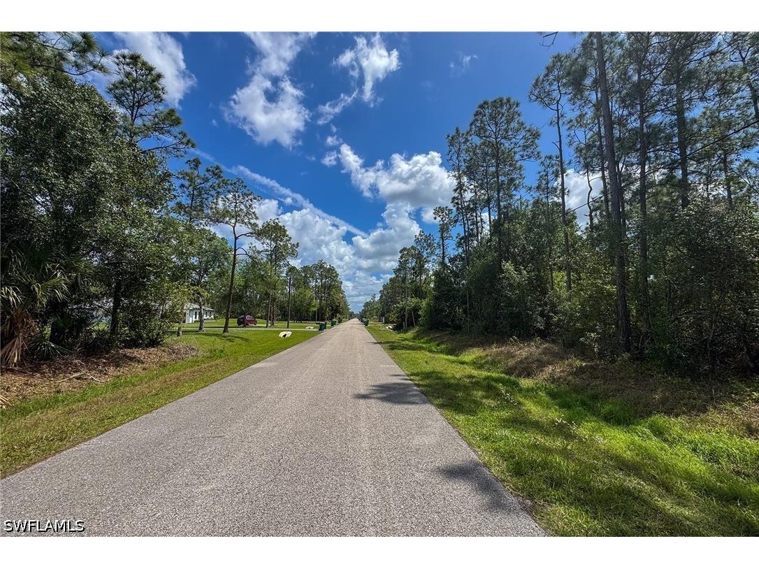 4190 47th Avenue NE Naples FL 34120 226013686 image1