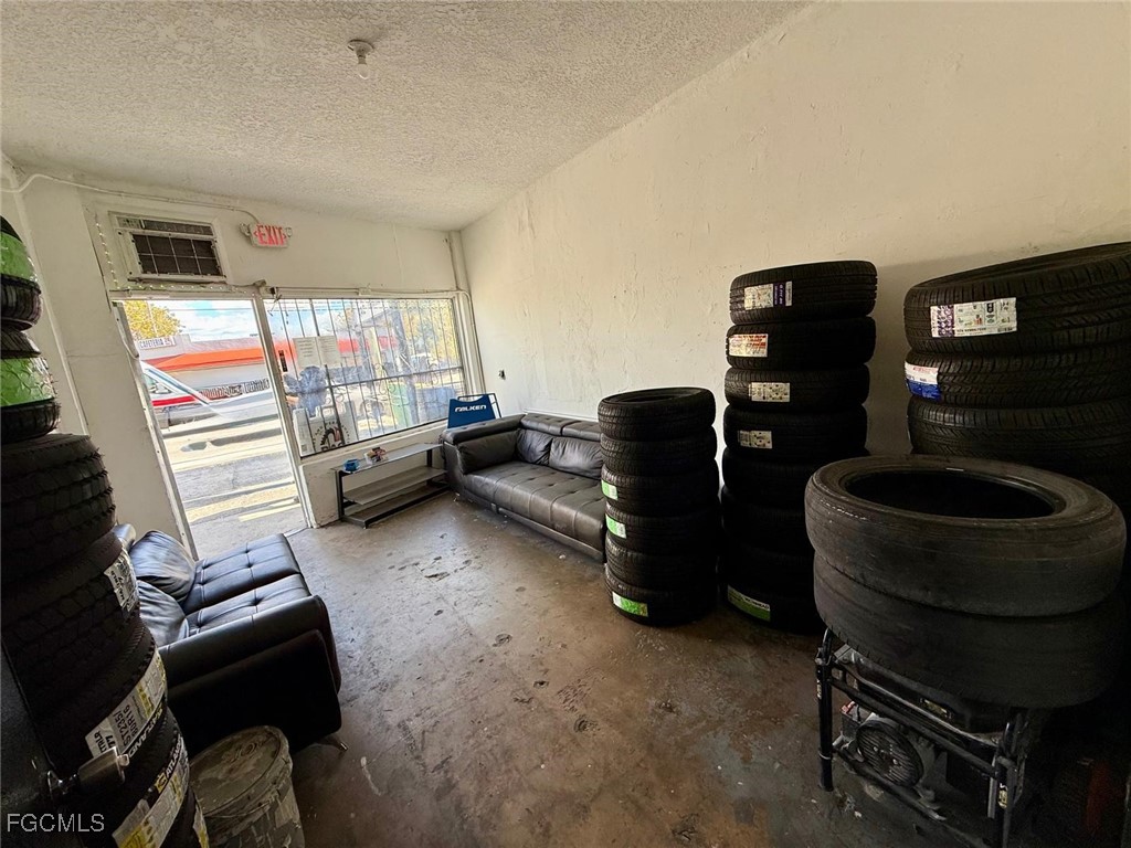 4190 E 4th Avenue Hialeah FL 33013 2026004279 image5
