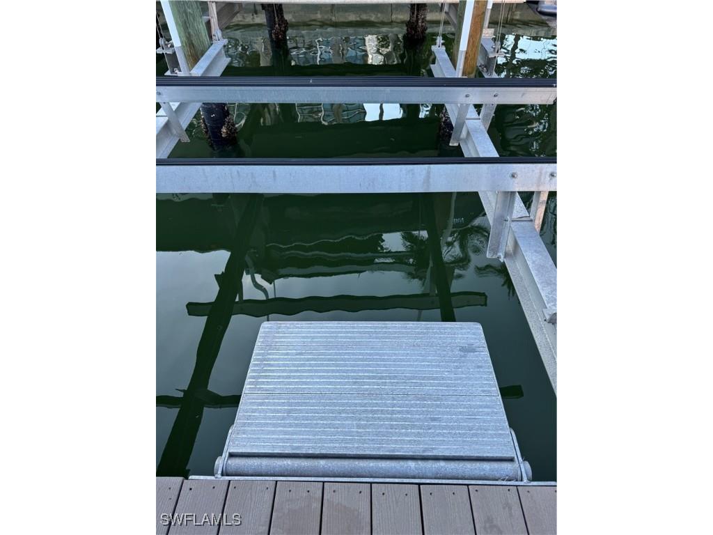 4190 Gulf Shore Boulevard N Naples FL 34103 225017355 image3