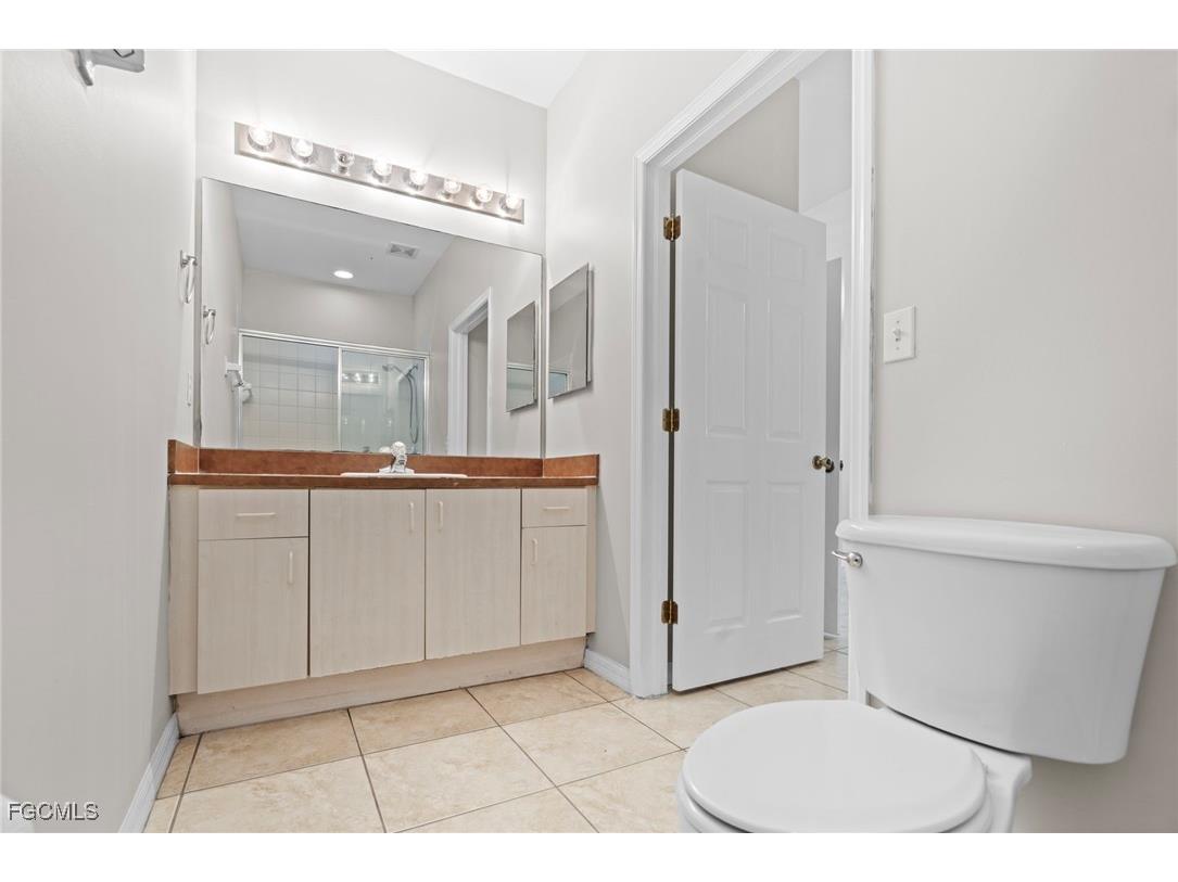 4191 Bellasol Circle #521 Fort Myers FL 33916 2025012041 image15