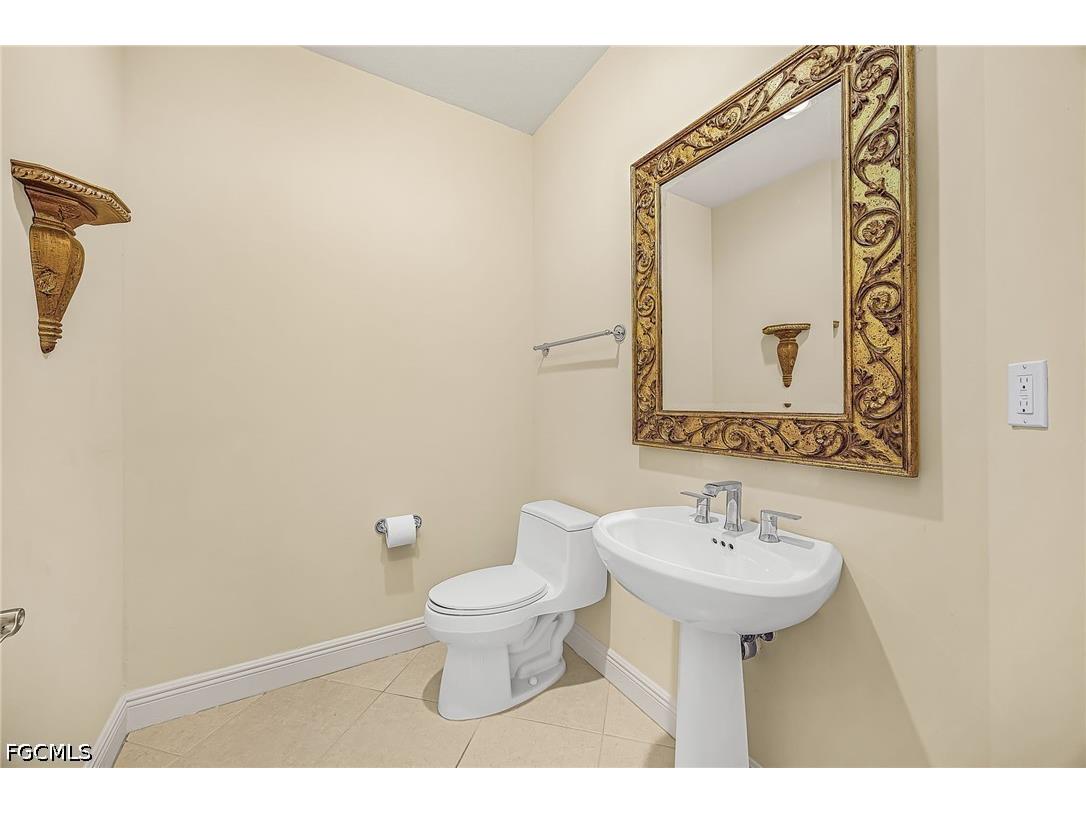 4192 Bay Beach Lane #8105 Fort Myers Beach FL 33931 2026020102 image15