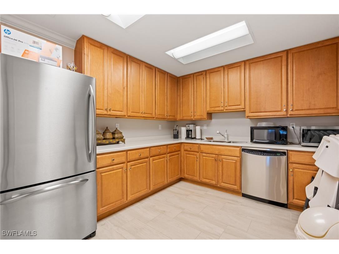 4192 Bay Beach Lane #836 Fort Myers Beach FL 33931 225069388 image38