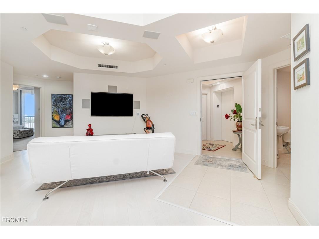 4192 Bay Beach Lane #872 Fort Myers Beach FL 33931 2025020261 image11