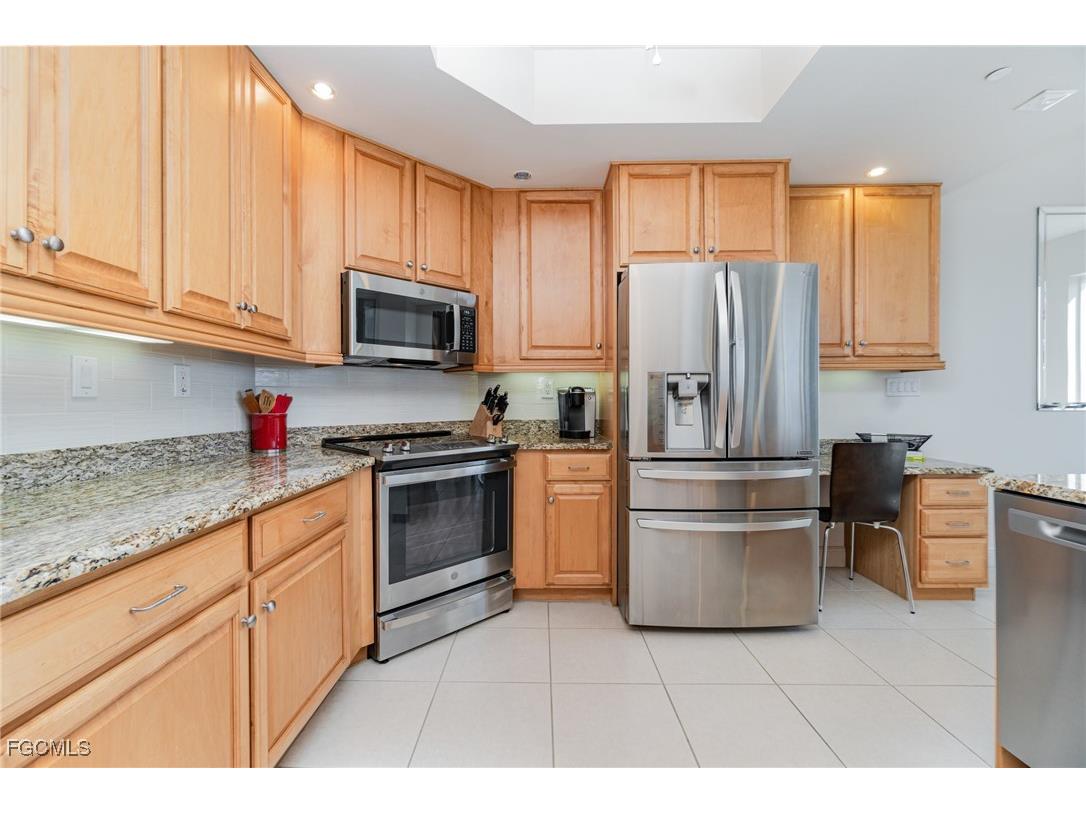 4192 Bay Beach Lane #872 Fort Myers Beach FL 33931 2025020261 image15