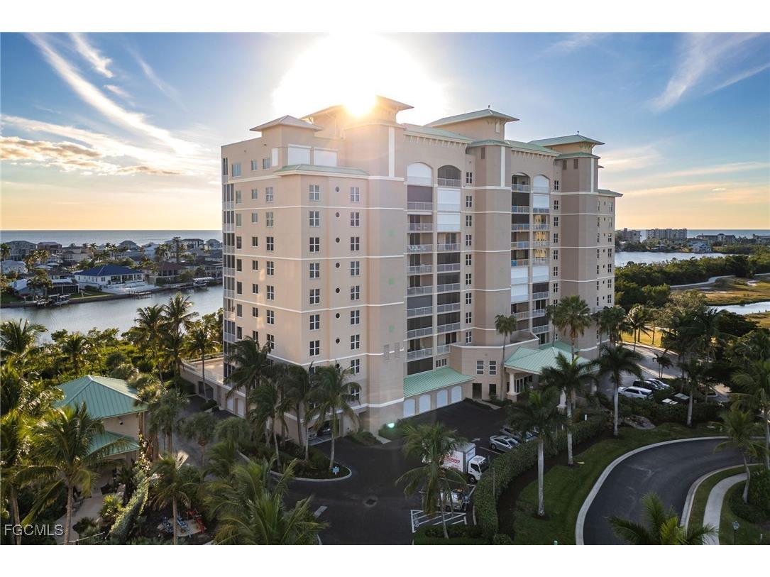 4192 Bay Beach Lane #881 Fort Myers Beach FL 33931 2025026182 image1