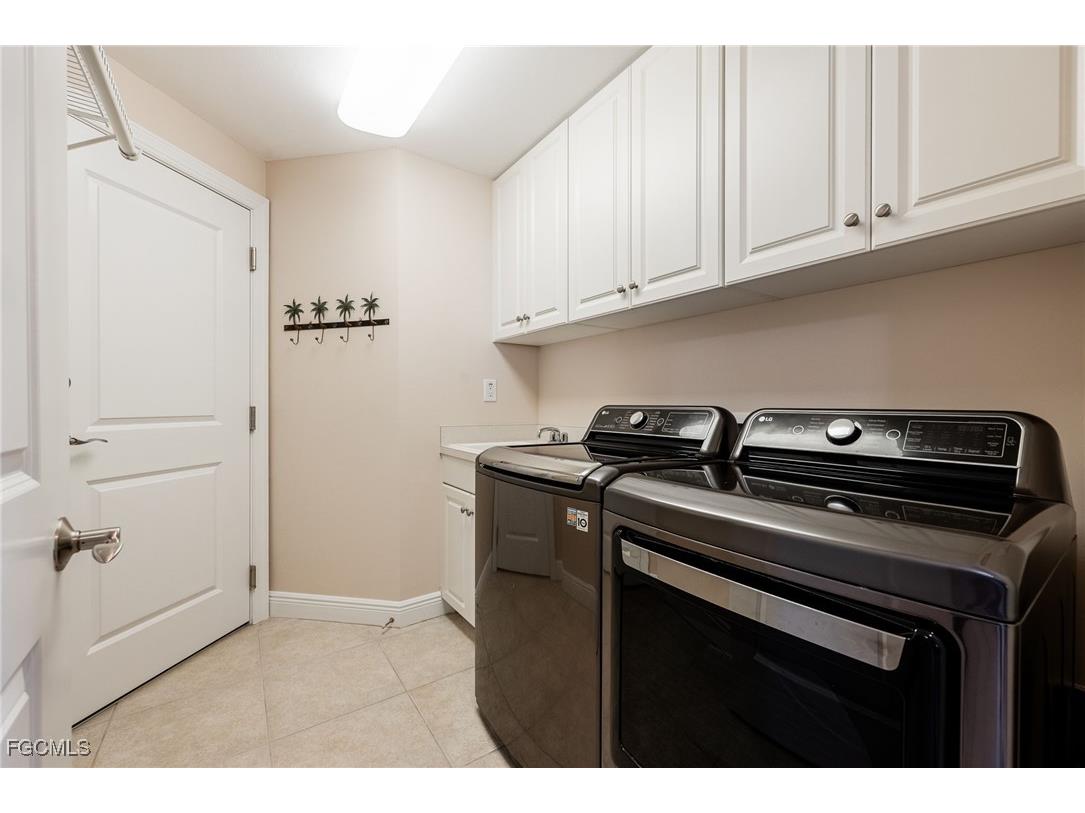 4192 Bay Beach Lane #881 Fort Myers Beach FL 33931 2025026182 image31