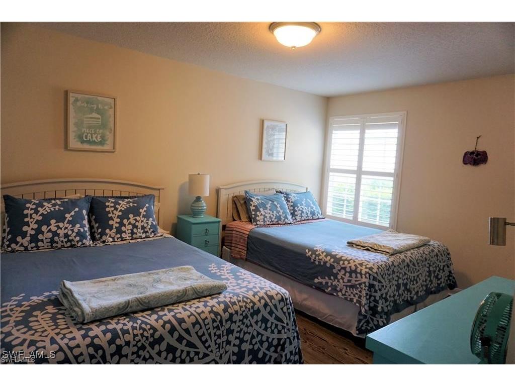 4194 Saint George Lane Naples FL 34119 226003105 image12