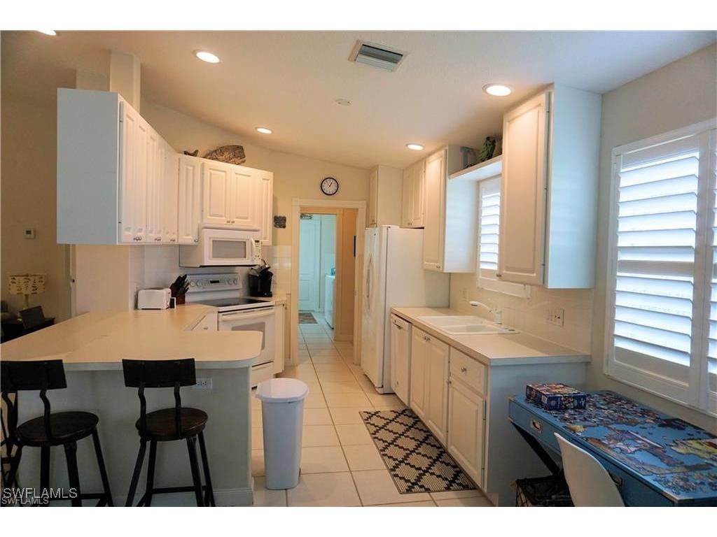 4194 Saint George Lane Naples FL 34119 226003105 image9