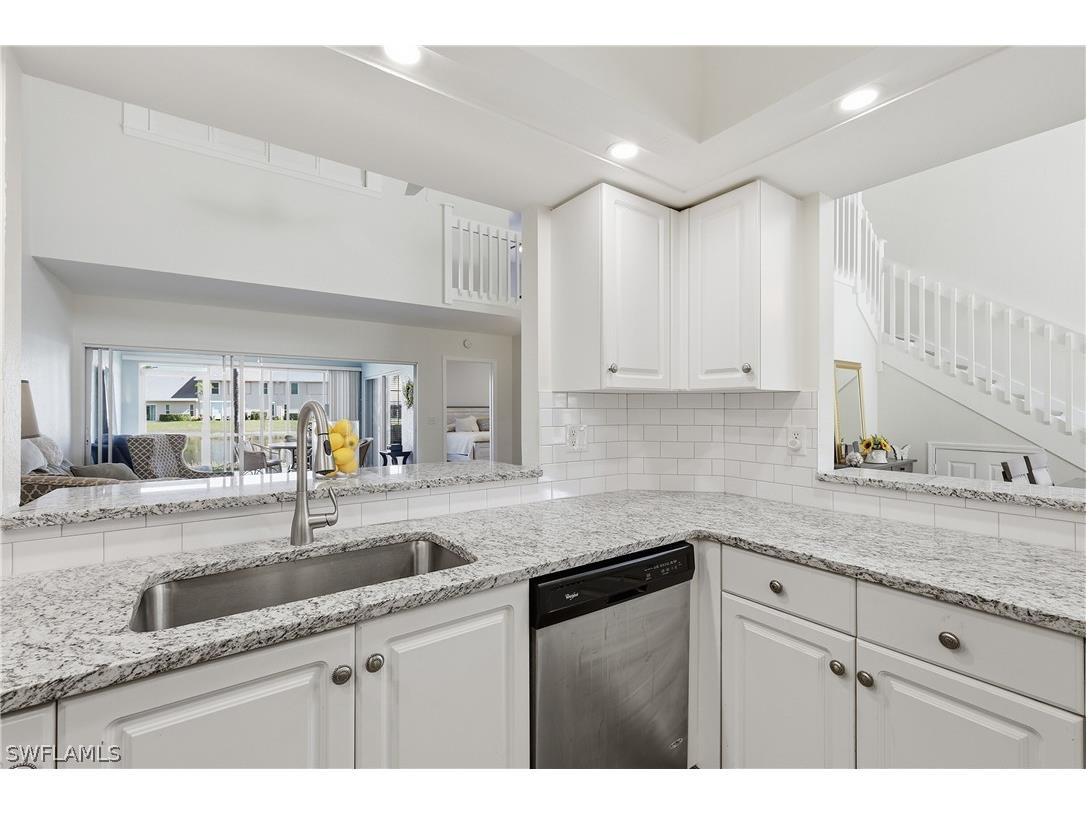 4194 Tequesta Drive Estero FL 33928 226011136 image6