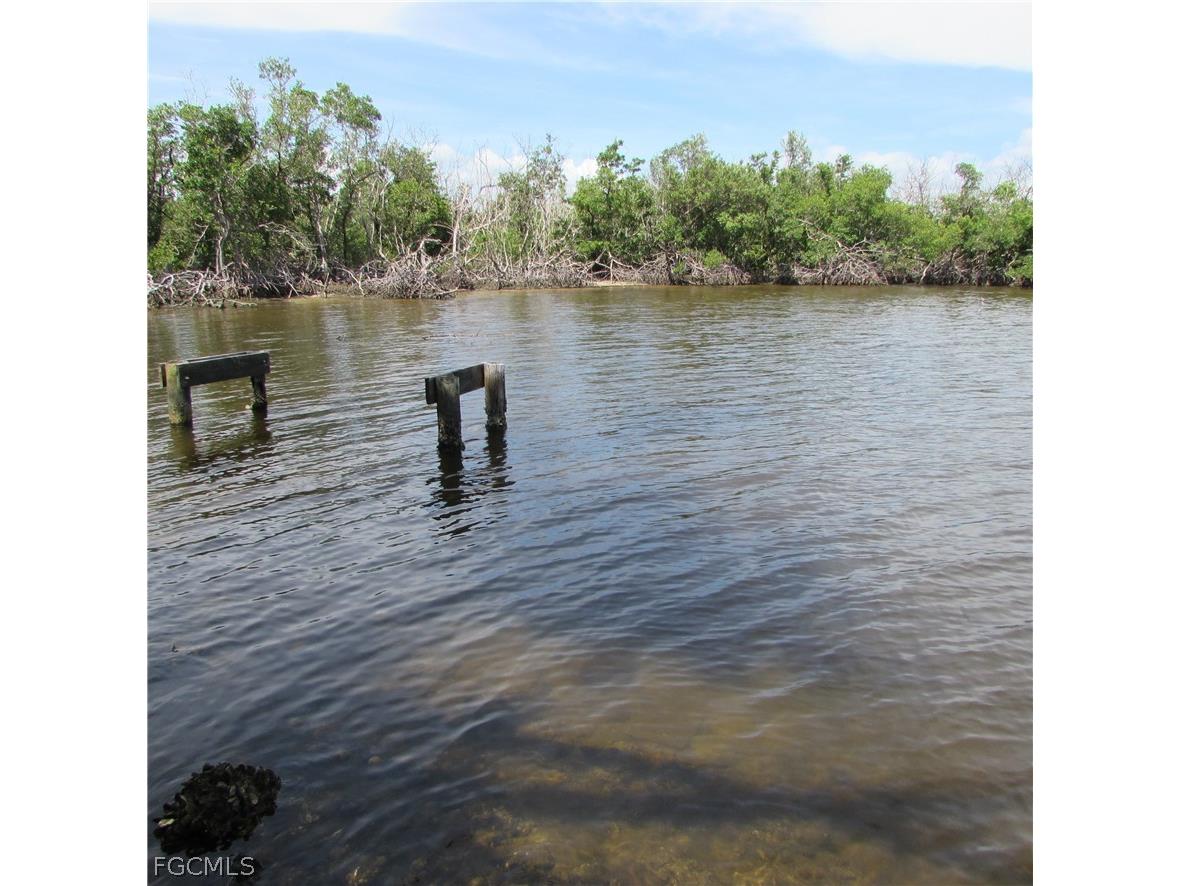 4195 Pine Island Road NW Matlacha FL 33993 2026012930 image13