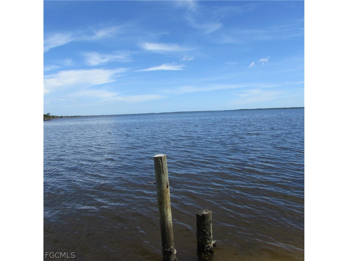 4195 Pine Island Road NW Matlacha FL 33993 2026012930 image14