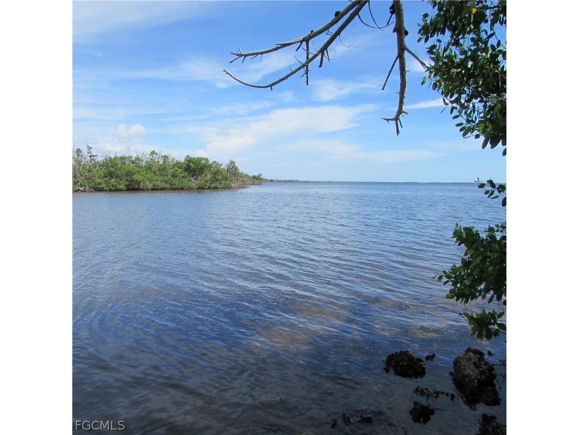 4195 Pine Island Road NW Matlacha FL 33993 2026012930 image15