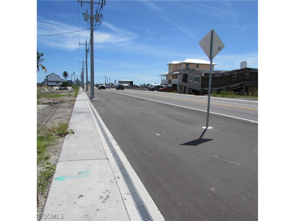 4195 Pine Island Road NW Matlacha FL 33993 2026012930 image4