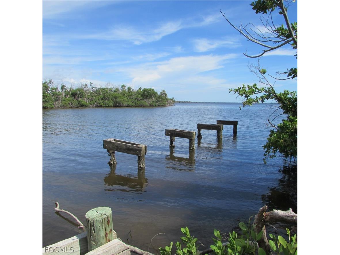 4195 Pine Island Road NW Matlacha FL 33993 2026012930 image8