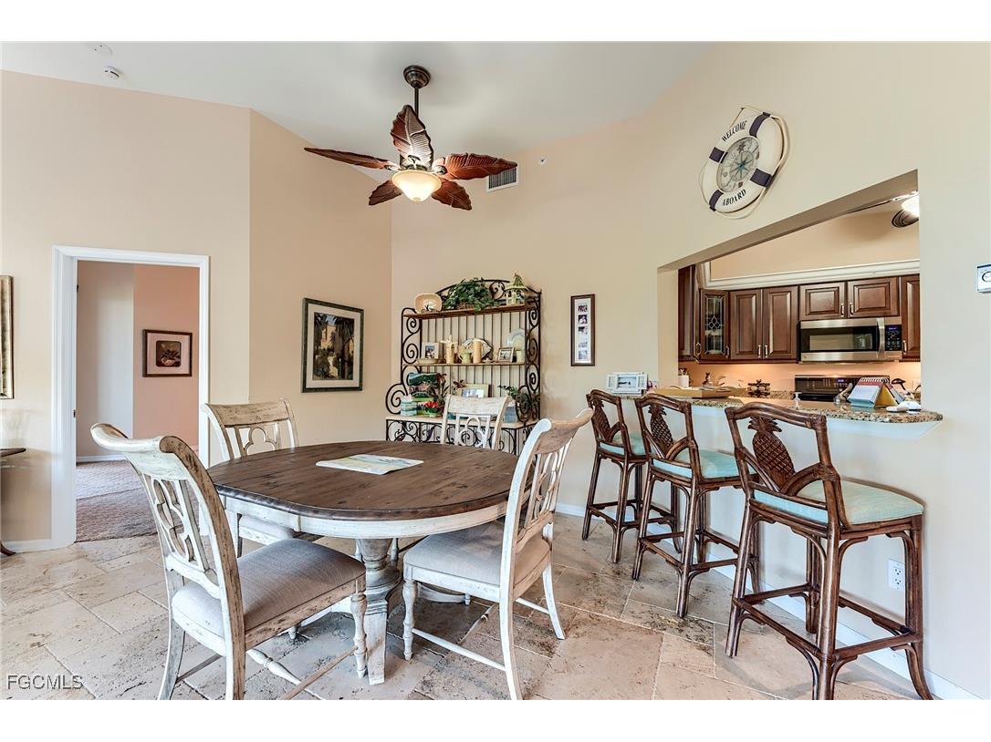 4198 Bay Beach Lane #113 Fort Myers Beach FL 33931 2025005865 image10