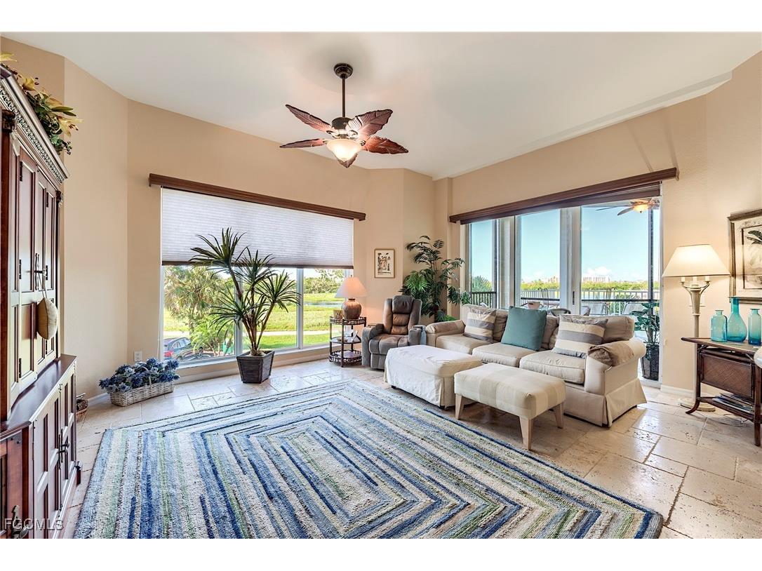 4198 Bay Beach Lane #113 Fort Myers Beach FL 33931 2025005865 image11
