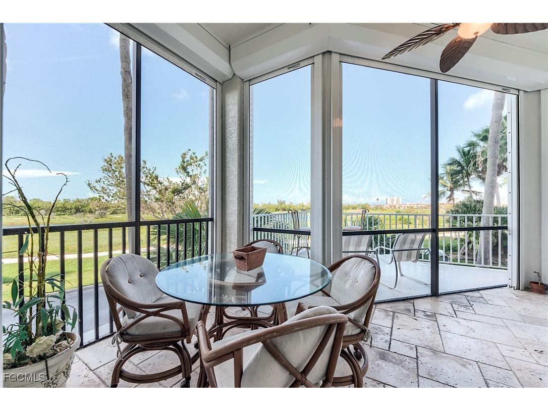 4198 Bay Beach Lane #113 Fort Myers Beach FL 33931 2025005865 image15