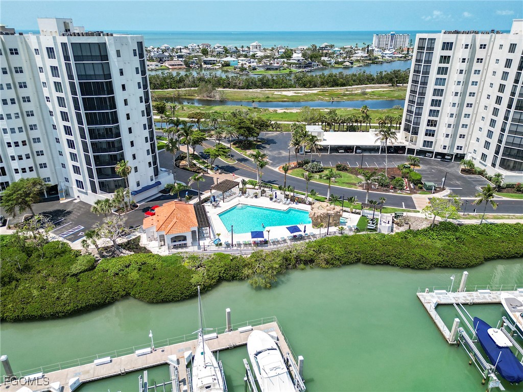 4198 Bay Beach Lane #113 Fort Myers Beach FL 33931 2025005865 image3