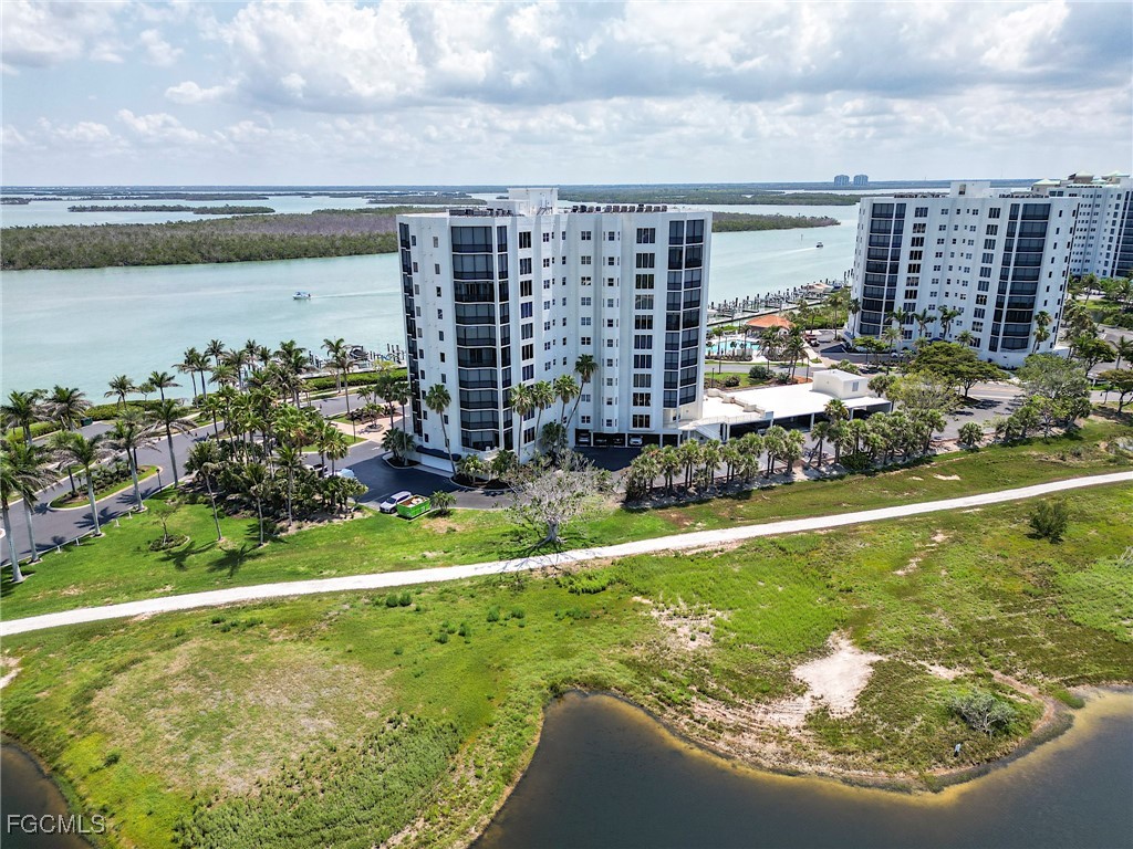 4198 Bay Beach Lane #113 Fort Myers Beach FL 33931 2025005865 image35