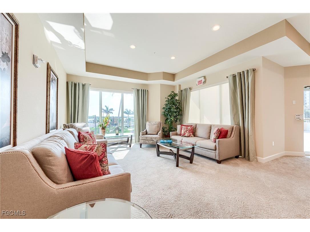 4198 Bay Beach Lane #113 Fort Myers Beach FL 33931 2025005865 image38