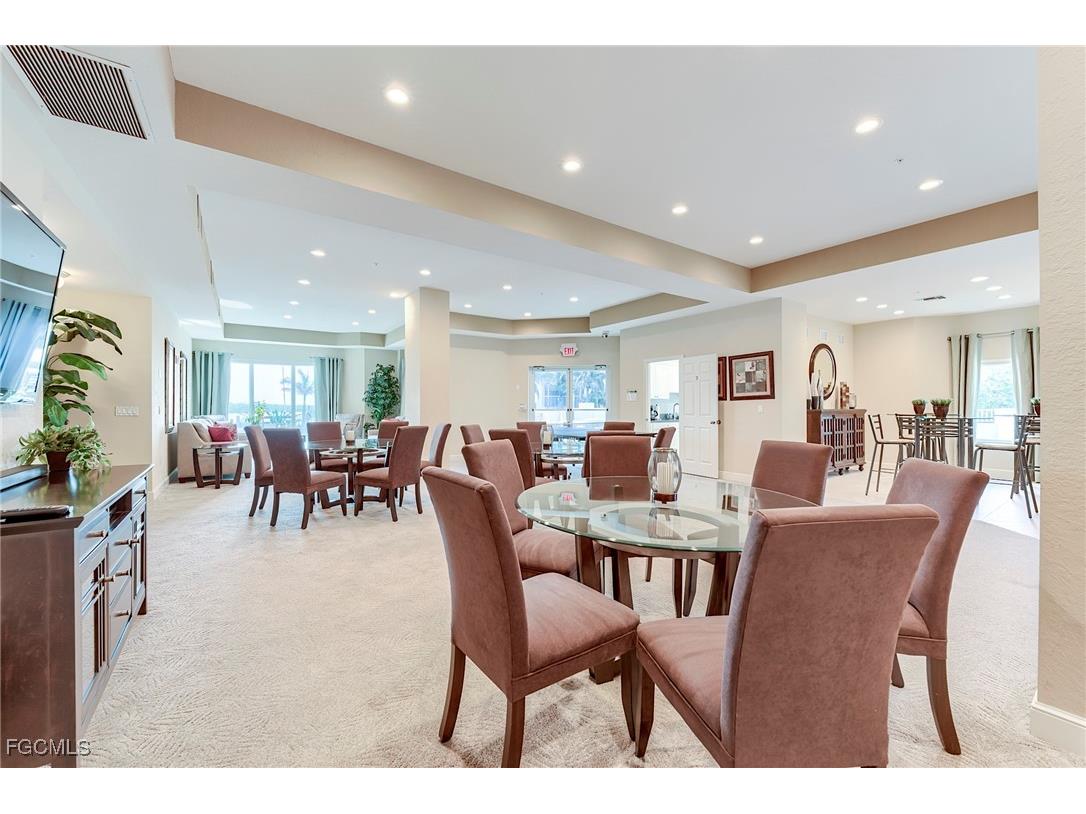 4198 Bay Beach Lane #113 Fort Myers Beach FL 33931 2025005865 image39