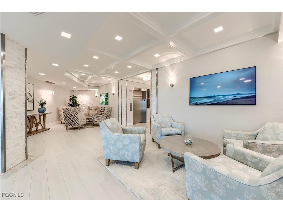 4198 Bay Beach Lane #113 Fort Myers Beach FL 33931 2025005865 image5