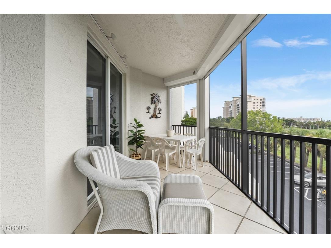 4198 Bay Beach Lane #126 Fort Myers Beach FL 33931 2025012463 image9