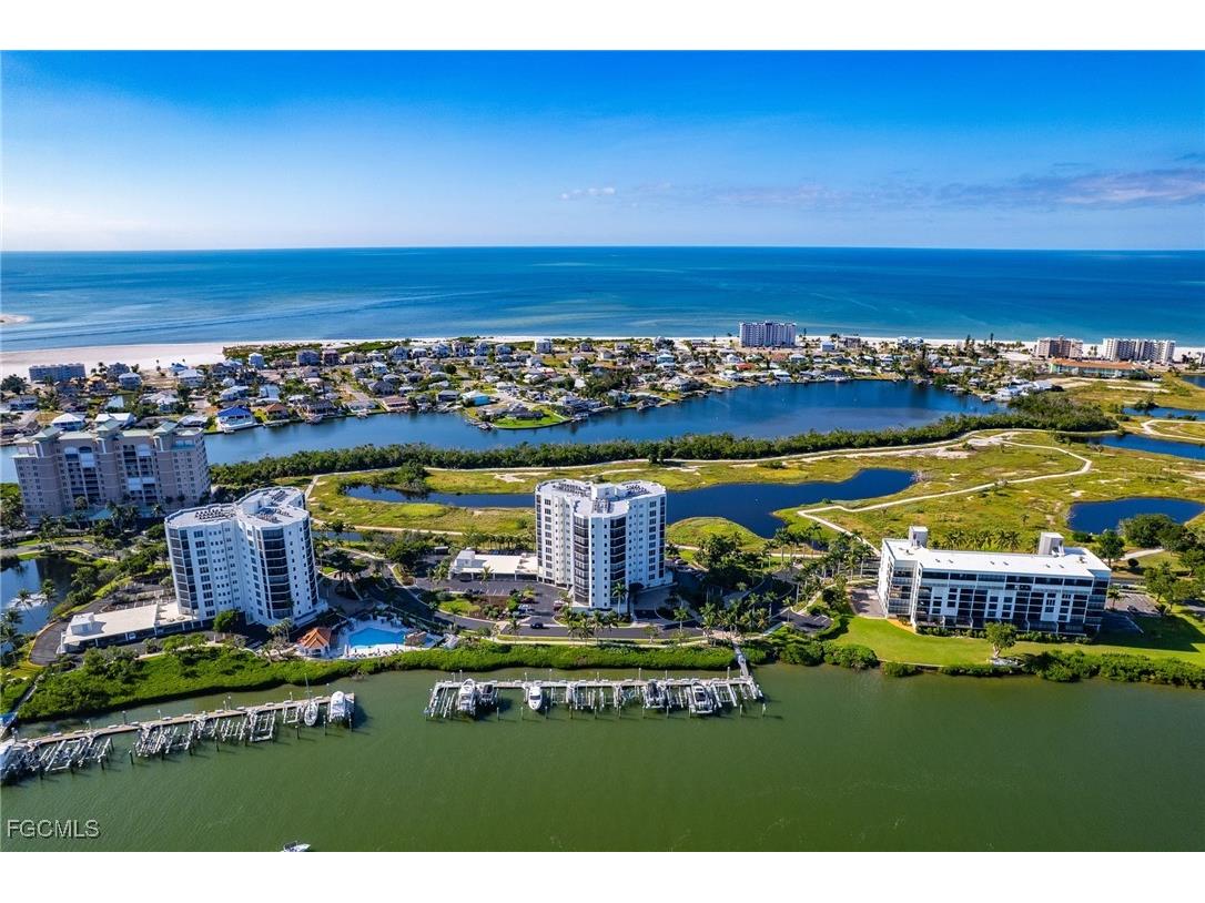 4198 Bay Beach Lane #133 Fort Myers Beach FL 33931 2025017001 image29