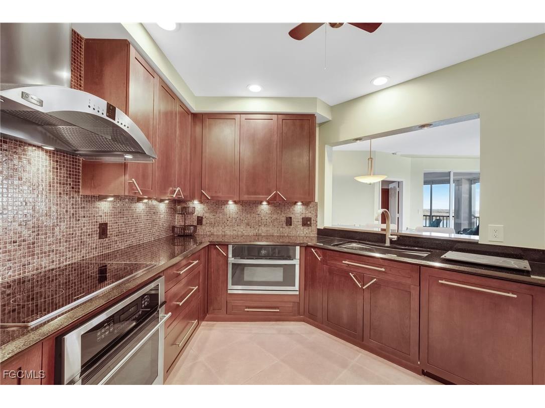 4198 Bay Beach Lane #162 Fort Myers Beach FL 33931 2026001326 image6