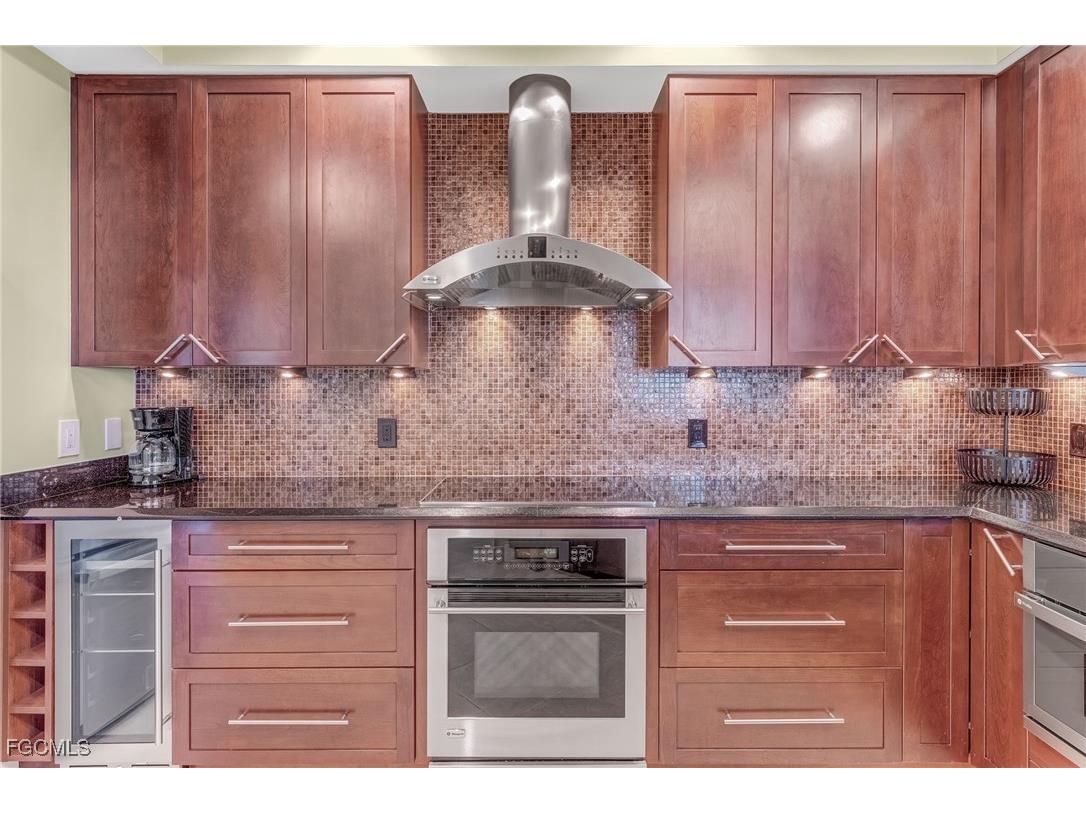 4198 Bay Beach Lane #162 Fort Myers Beach FL 33931 2026001326 image8