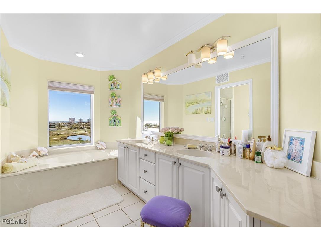 4198 Bay Beach Lane #174 Fort Myers Beach FL 33931 2026004158 image24