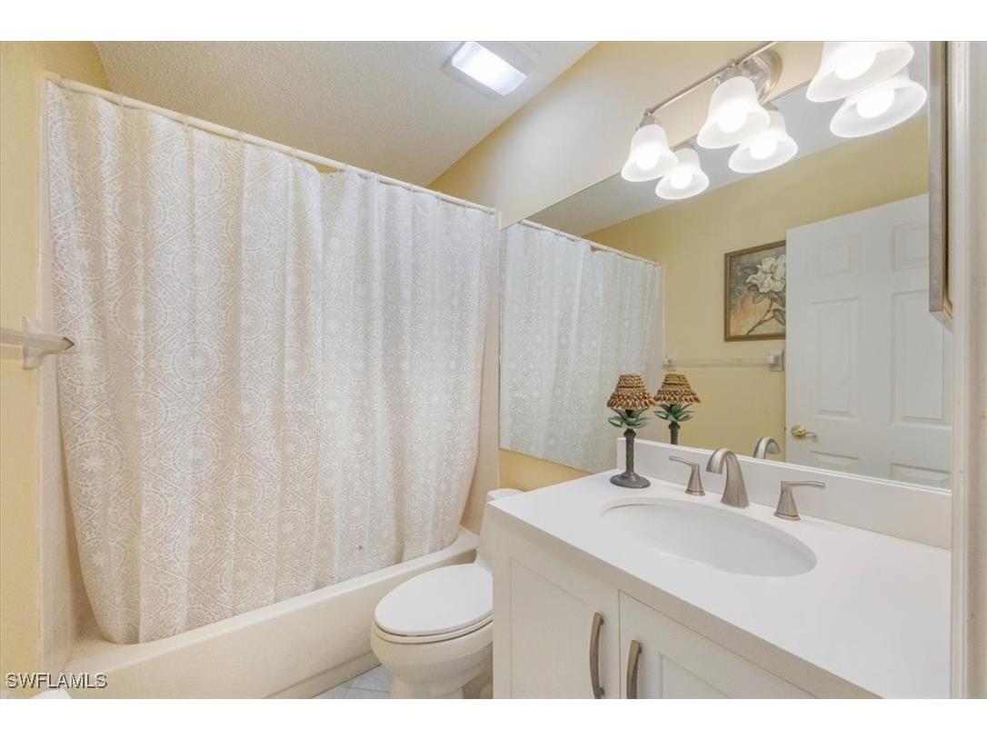 4198 Royal Wood Boulevard Naples FL 34112 226001408 image19