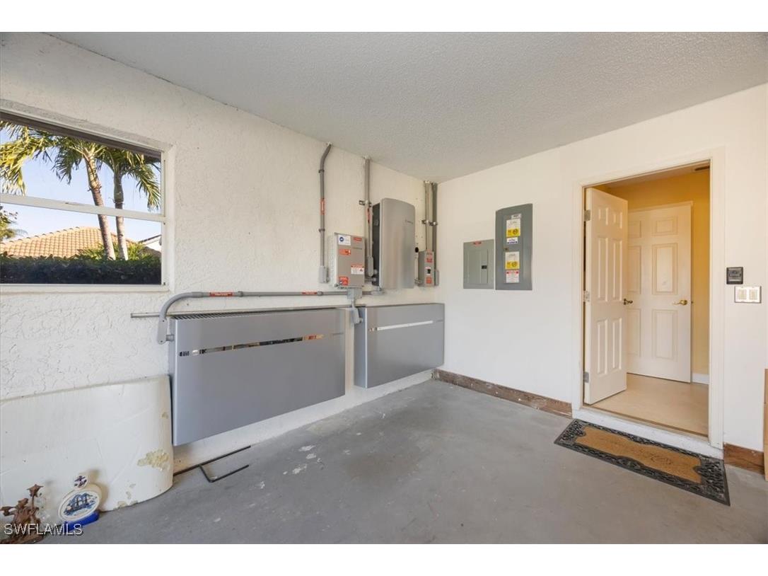 4198 Royal Wood Boulevard Naples FL 34112 226001408 image24