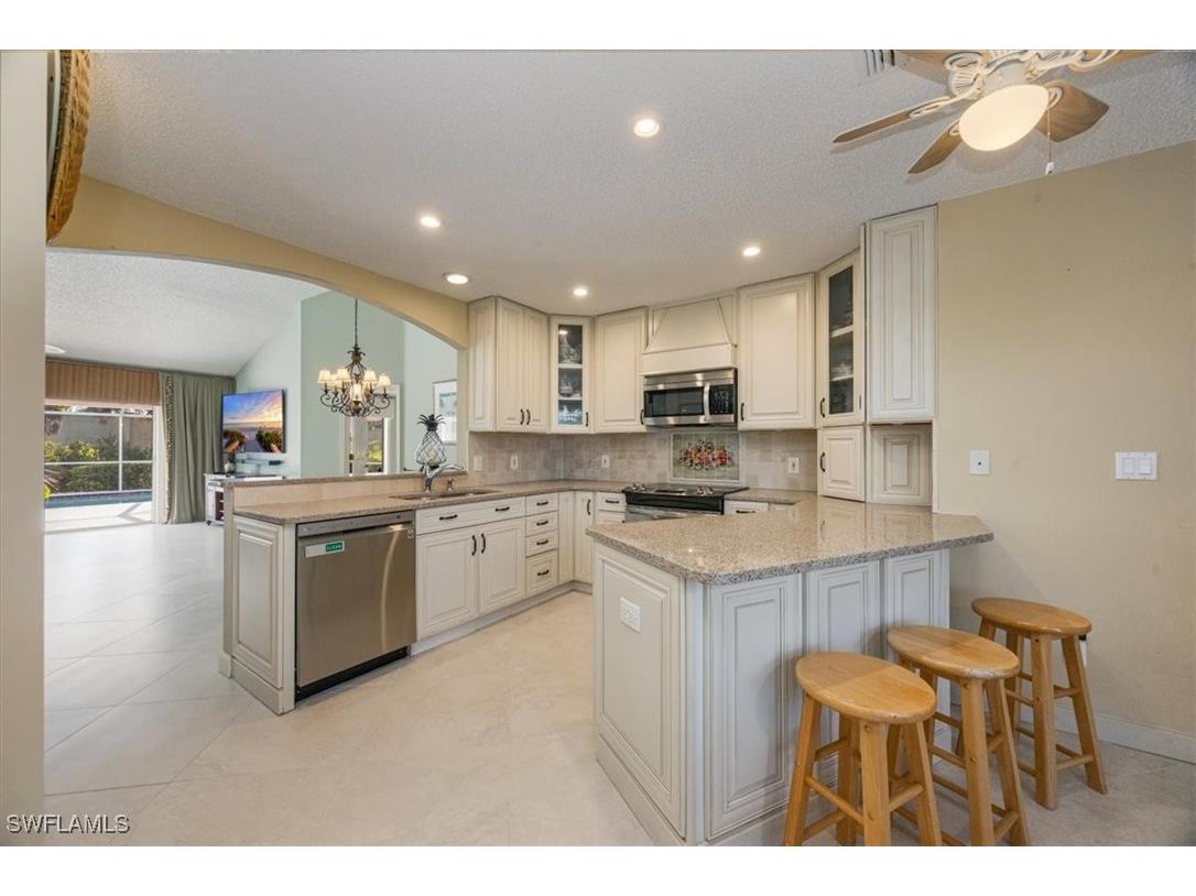 4198 Royal Wood Boulevard Naples FL 34112 226001408 image6