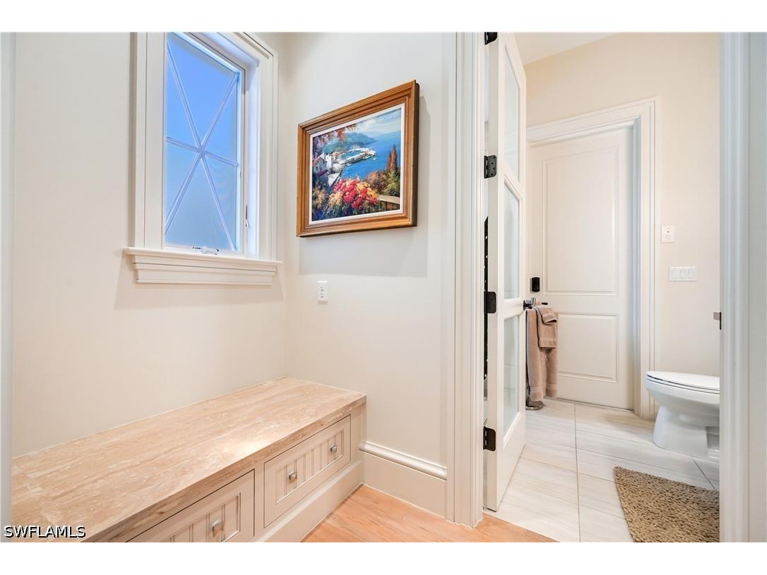 42 6th Street S Naples FL 34102 226019846 image22