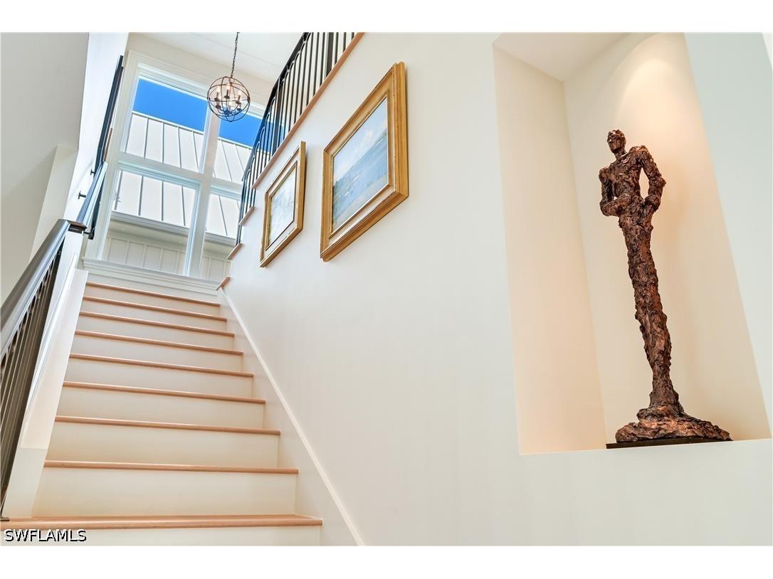 42 6th Street S Naples FL 34102 226019846 image31