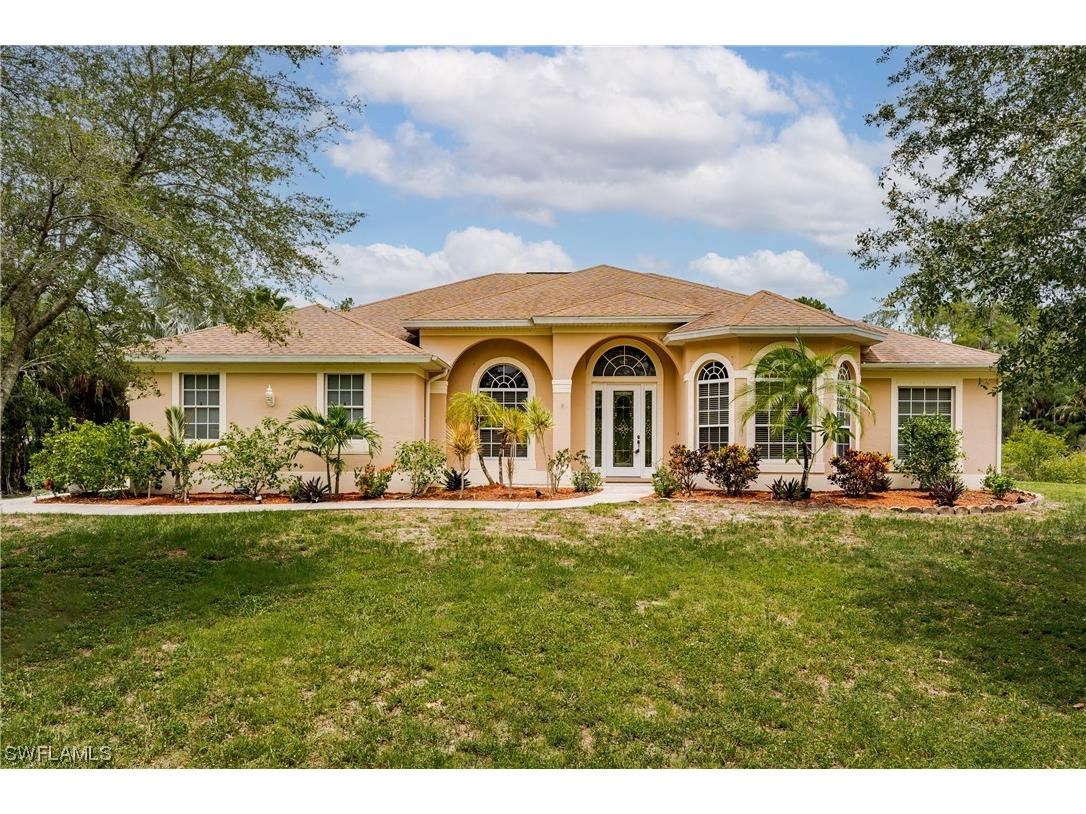 420 21st Street SW Naples FL 34117 223045164 image1